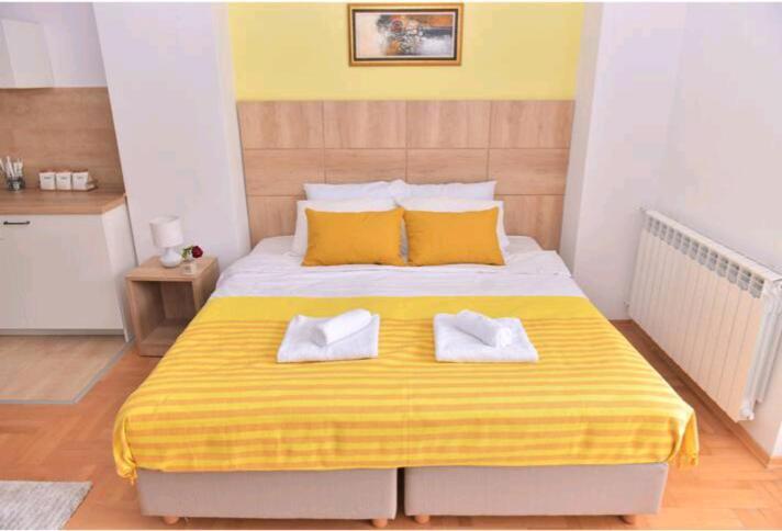 Milica Apartments Скопье Экстерьер фото