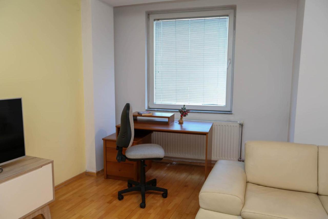 Milica Apartments Скопье Экстерьер фото