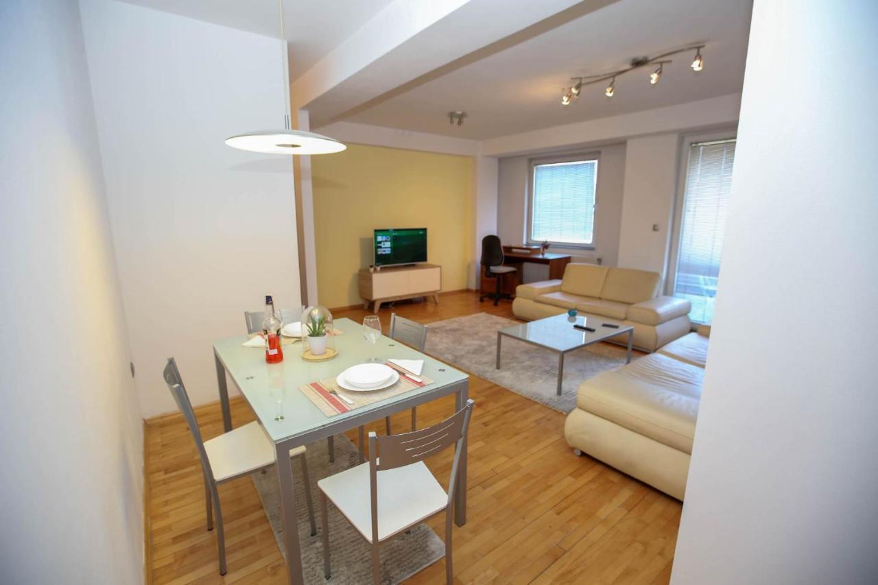 Milica Apartments Скопье Экстерьер фото