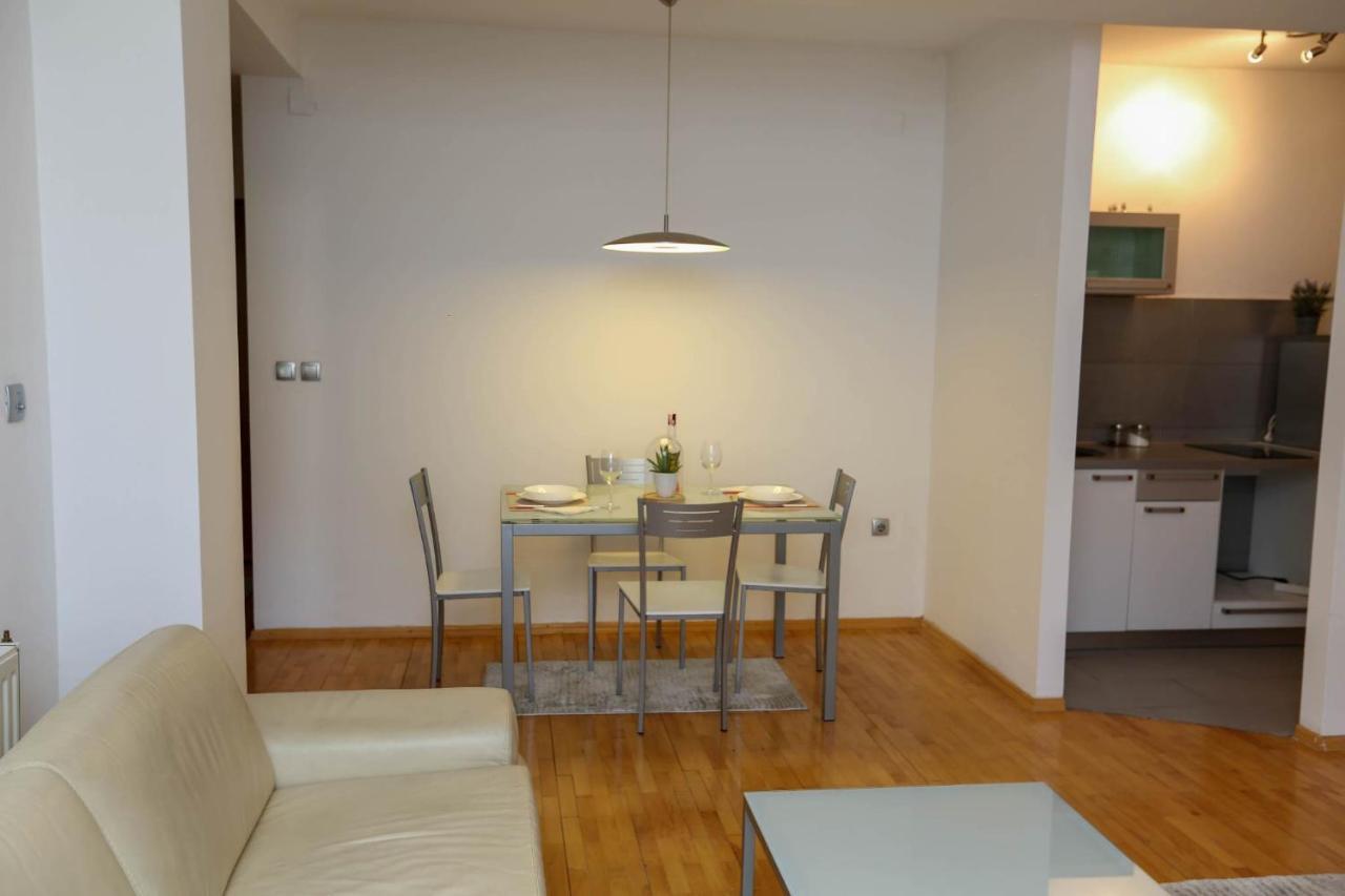 Milica Apartments Скопье Экстерьер фото